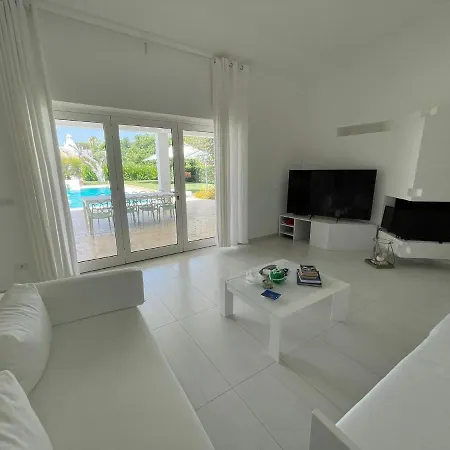 Happy Island Villa *